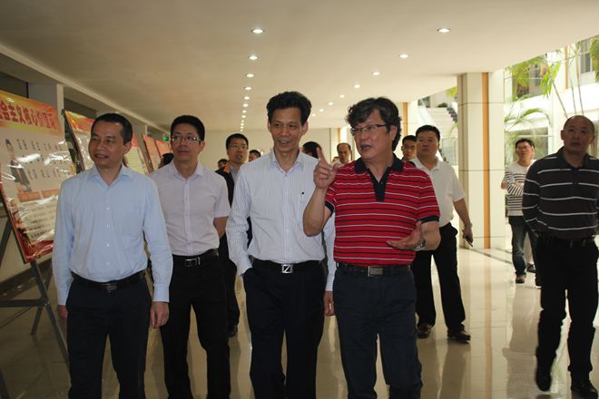 佛山高新区考察团到乐鱼网页版,乐鱼（中国）官方在线登录考察