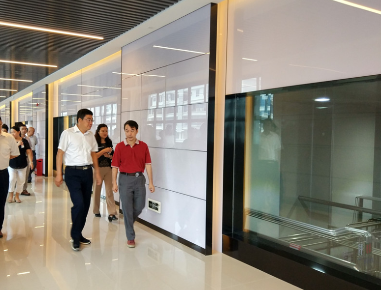 南宁市政府第八督察组莅临乐鱼网页版,乐鱼（中国）官方在线登录调研指导