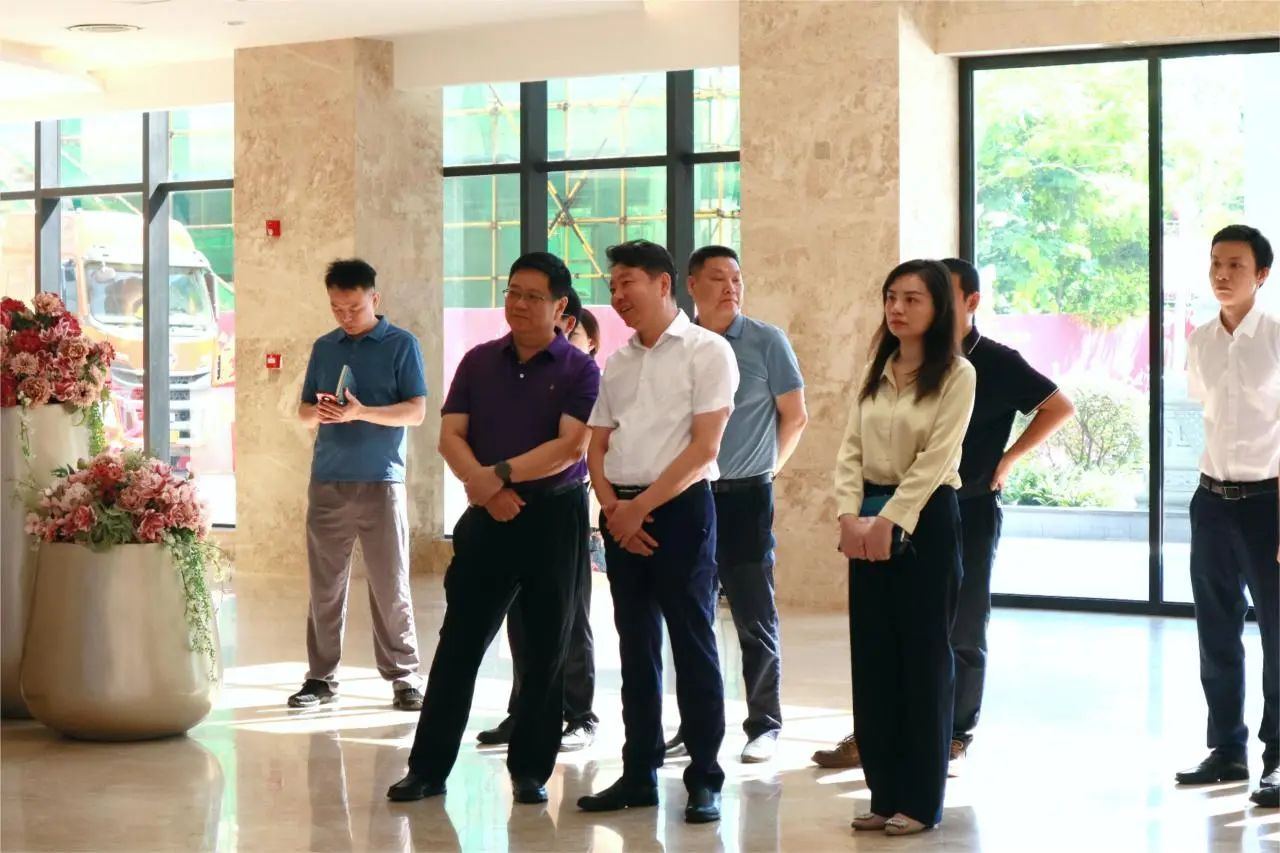 渤海银行南宁分行行长张骏杰莅临乐鱼网页版,乐鱼（中国）官方在线登录参观指导